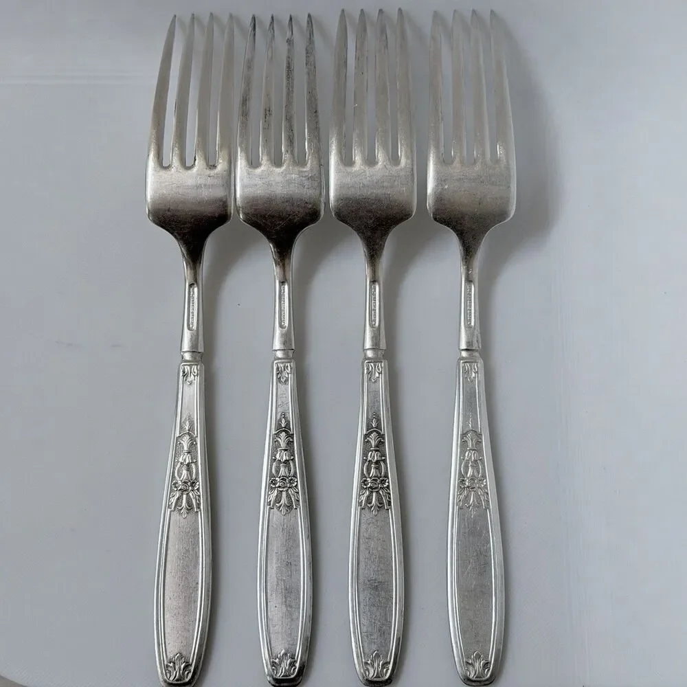 4pc 1847 Rogers Bros Ambassador Silverplate 1919 Dinner Forks 7 3/4” Solid Handl